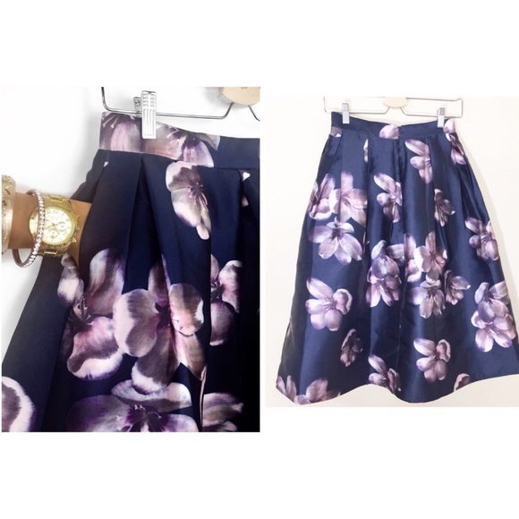 ANGL Floral Skirt Size S - Picture 5 of 7